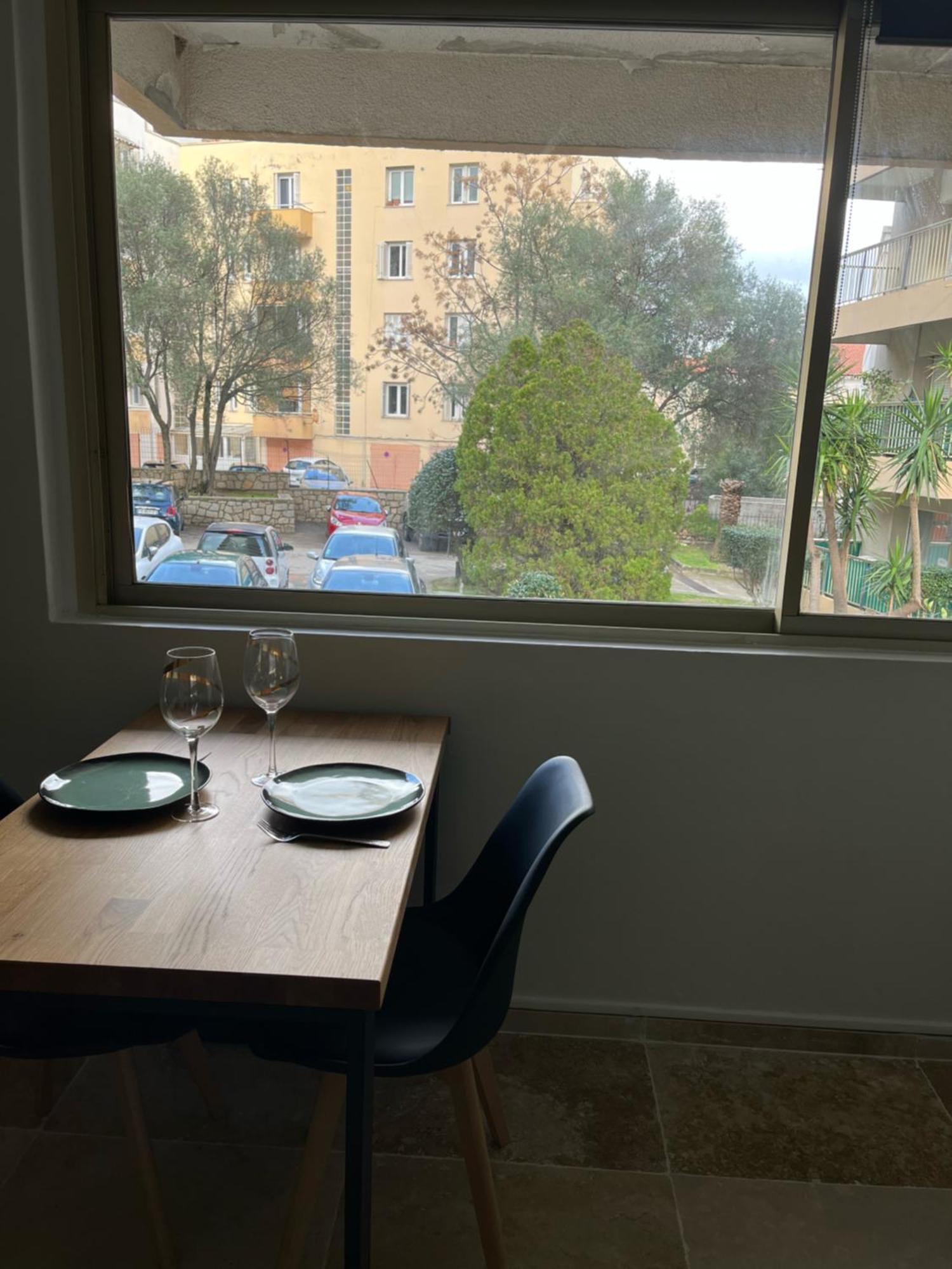 Appartement Douillet En Ville อฌักซิโอ้ ภายนอก รูปภาพ